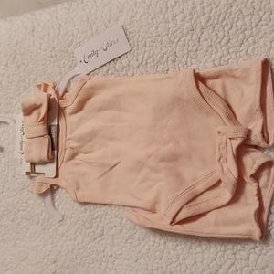 Emily and Oliver 3 pc shorts, tank and headband